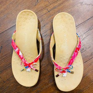 Vionic Orthotic Toe Post Sandals  Size 8.5